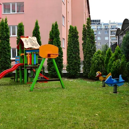 Rose Garden Hotel