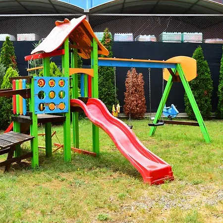 Rose Garden מלון