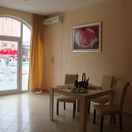 Hotel Rose Garden Sunny Beach