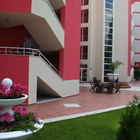 Hotel Rose Garden Sunny Beach