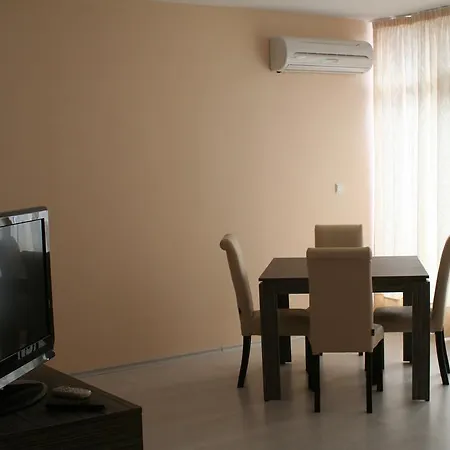 Hotel Rose Garden Sunny Beach