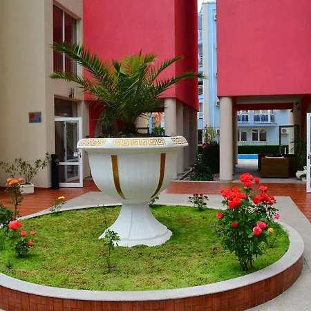 Rose Garden Hotel